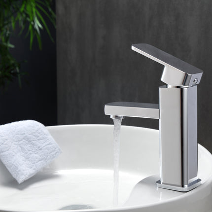 Kube Bath Aqua Soho Single Lever Wide Spread Bathroom Vanity Faucet – Chrome Kube Bath